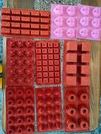 9 siliconen mallen voor petit fours/chocolade/gebakjes, Hobby en Vrije tijd, Taarten en Cupcakes maken, Ophalen of Verzenden, Zo goed als nieuw