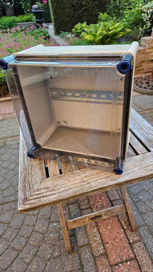 verdeelkast/ besturingskast ( eaton ), Doe-het-zelf en Verbouw, Overige Doe-het-zelf en Verbouw, Zo goed als nieuw, Ophalen of Verzenden