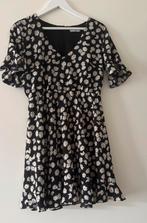 Nieuwe jurk van het merk Loavies, Kleding | Dames, Jurken, Ophalen of Verzenden, Nieuw, Maat 38/40 (M), Boven de knie