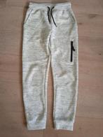 joggingbroek maat 146, Ophalen of Verzenden, Gebruikt, Jongen of Meisje, Sport- of Zwemkleding