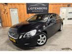 Volvo S60 2.0T Momentum AUTOMAAT / TREKHAAK / STOELVERWARMIN, Auto's, Volvo, Euro 5, 4 cilinders, S60, Zwart