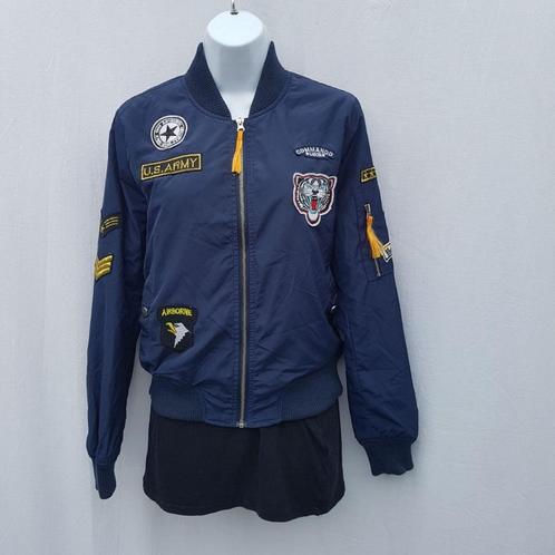 Stoere donkerblauwe jongens winterjas. Mt 146/152 King of, Kinderen en Baby's, Kinderkleding | Maat 146, Zo goed als nieuw, Jongen