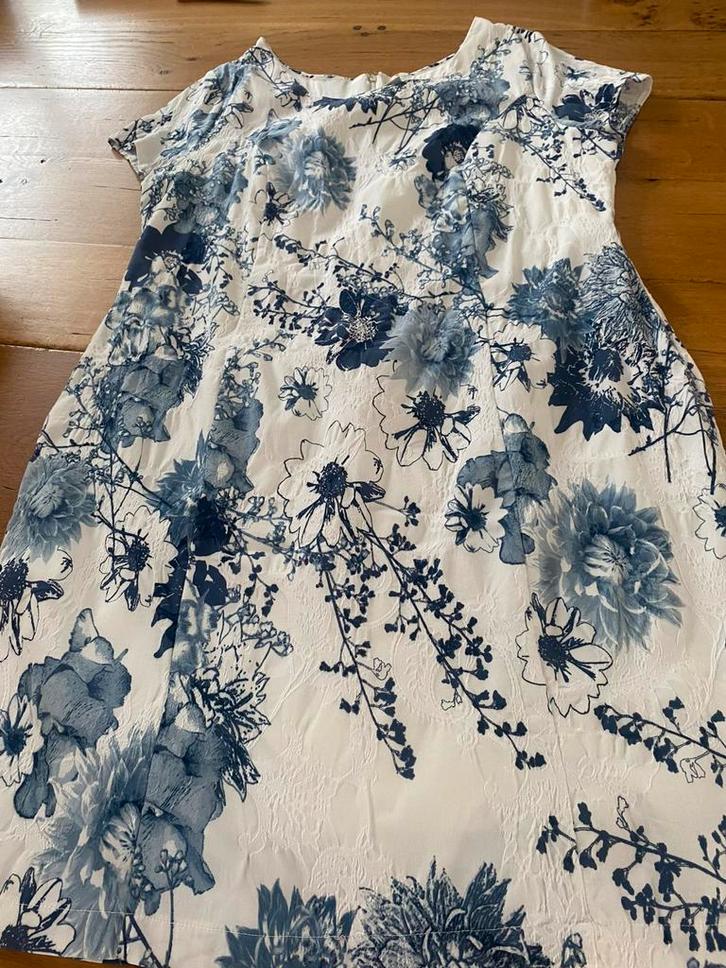 2 Mooie damesjurken ong maat 46, Kleding | Dames, Jurken, Zo goed als nieuw, Maat 46/48 (XL) of groter, Zwart, Ophalen of Verzenden