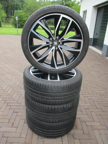 Orig. Seat Ateca 19 inch velgen zomerbanden Cupra FR  IZGST beschikbaar voor biedingen