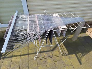 Vliegenhorren 2 stuks beschikbaar voor biedingen