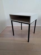 #Vintage nachtkastje teak fineer  auping jaren 60  stijl, Ophalen, Minder dan 45 cm, Minder dan 55 cm