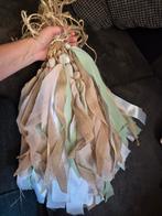 30x rustieke, stoffen linten (decoratie bruiloft), Ophalen of Verzenden, Zo goed als nieuw, Accessoires