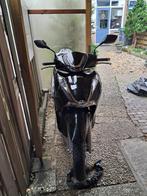 Honda sh350i 4000km, Motoren, Scooter, Particulier, 350 cc, 1 cilinder
