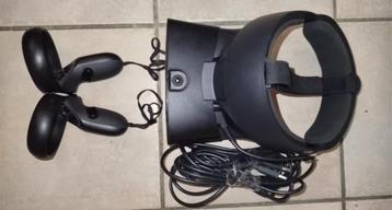 Oculus Rift S VR Headset + Link Kabel en 2 Oculus Joystick's beschikbaar voor biedingen