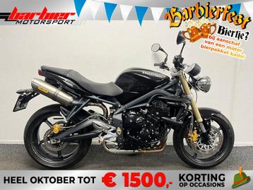 Triumph STREET TRIPLE 675 (bj 2010) beschikbaar voor biedingen