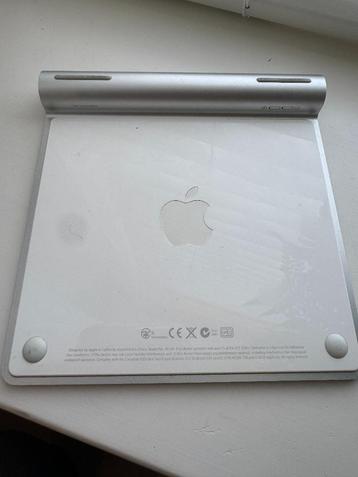 Apple Magic Trackpad bluetooth beschikbaar voor biedingen