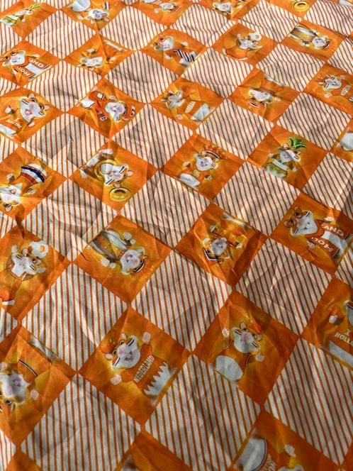 Hamster Albert Heijn sjaal oranje koningsdag 60x60cm AH, Verzamelen, Supermarktacties, Albert Heijn, Ophalen of Verzenden