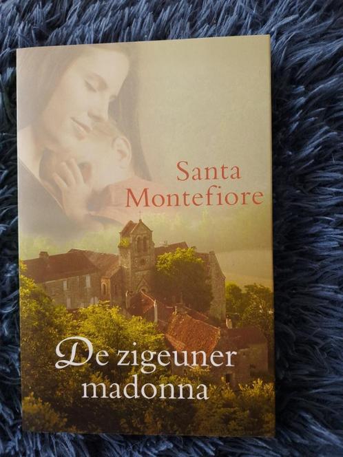 De zigeuner madonna - Santa Montefiori, Boeken, Romans, Gelezen, Nederland, Ophalen of Verzenden