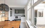 Stijlvolle massief houten eettafel - Ophalen vanaf 17 august, Huis en Inrichting, Stoffering | Vloerbedekking, Ophalen of Verzenden
