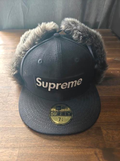 Supreme FW19 New Era Earflap, Kleding | Heren, Hoeden en Petten, Zo goed als nieuw, One size fits all, Ophalen of Verzenden