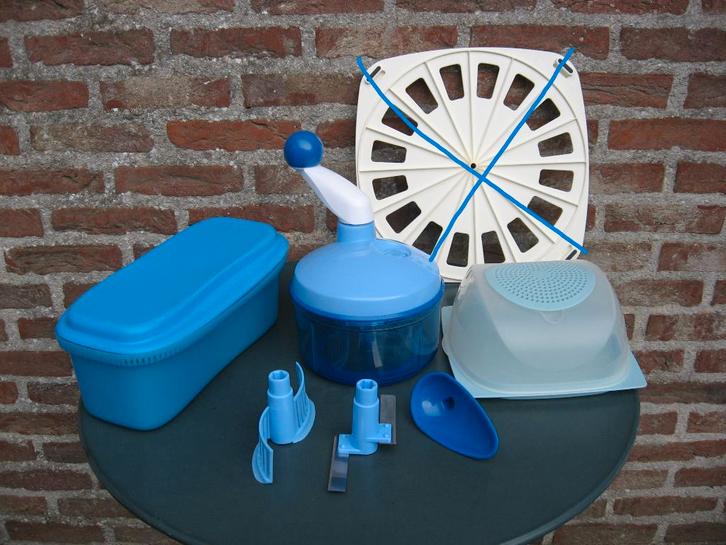 tupperware: pastakoker, quick chef, kaasdoos, Huis en Inrichting, Keuken | Tupperware, Gebruikt, Overige typen, Verzenden
