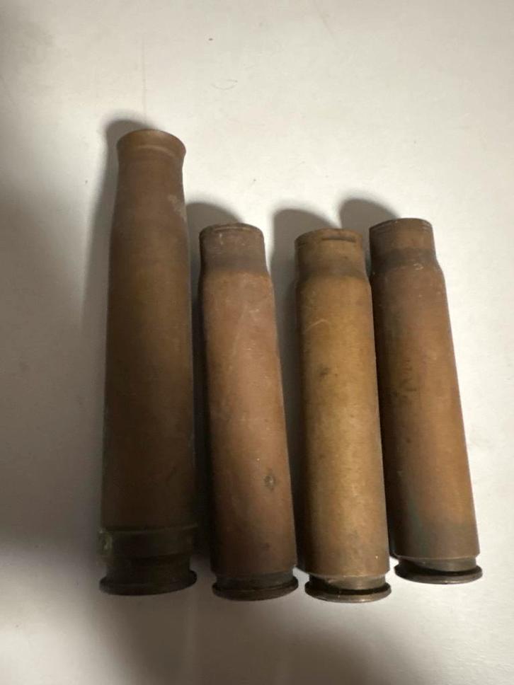 (L) Set van 4 originele WOII hulzen – 1938 & 1942 – kaliber, Verzamelen, Militaria | Tweede Wereldoorlog, Hulzen of Bodemvondsten