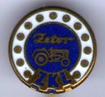 ZETOR ZKL blauw email op koper tractor speldje ( E_198 ), Verzenden, Zo goed als nieuw, Transport, Speldje of Pin