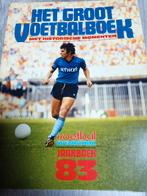 Voebal Jaarboek 1983, Voetbal, Johan Cruijf, VI, Verzamelen, Ophalen of Verzenden, Zo goed als nieuw