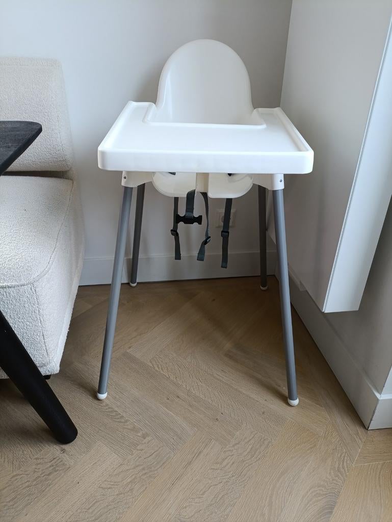 Highchair with tray | Kinderstoel met eetblad, Ophalen, Gebruikt, Overige typen