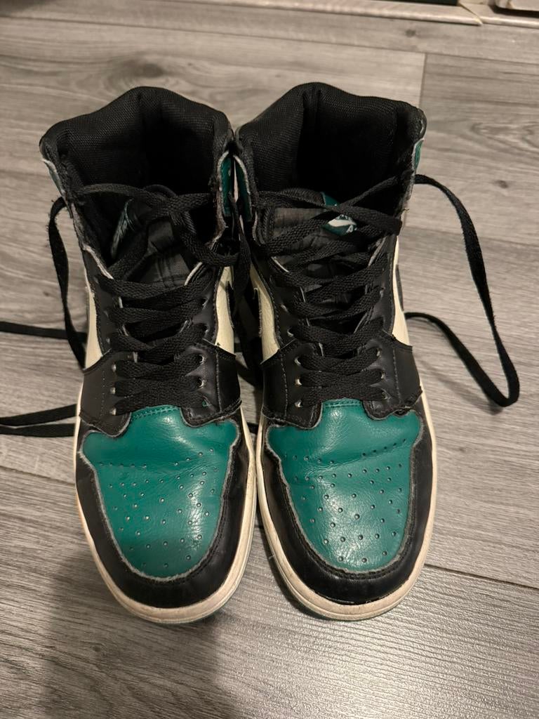 Sneakers Nike Jordan 1 Retro High Maat 40, Kleding | Heren, Schoenen, Ophalen of Verzenden, Zo goed als nieuw, Overige kleuren