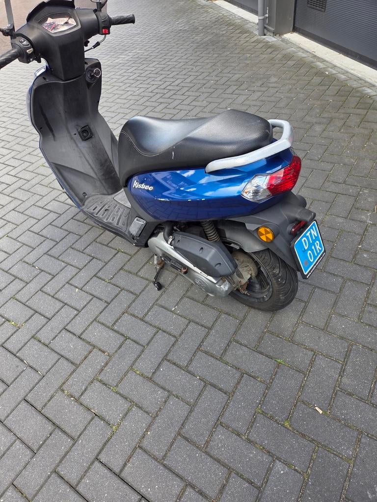 TE KOOP EEN PEUGEOT KISBEE BJ 2019, Ophalen, Gebruikt, Overige modellen, 45 cc