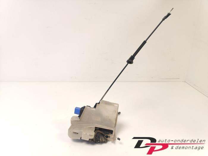 Deurslot Mechaniek 4Deurs links-voor van een Volkswagen Polo, Auto-onderdelen, Carrosserie en Plaatwerk, Volkswagen, Gebruikt