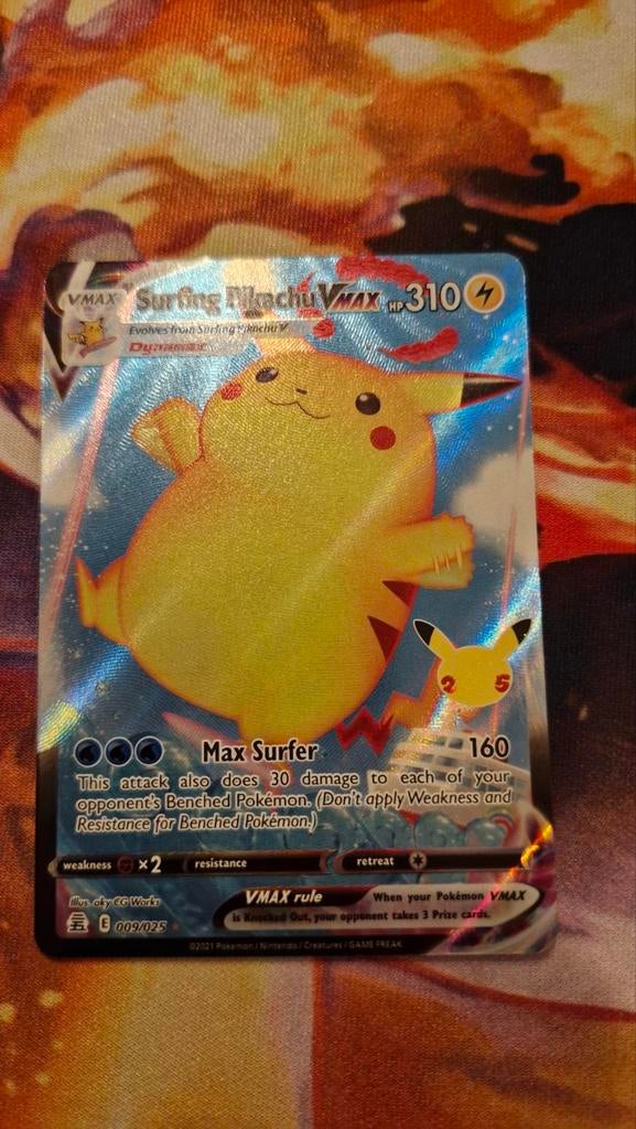Surfing Pikachu Vmax Celebrations 25, Ophalen of Verzenden, Zo goed als nieuw, Losse kaart