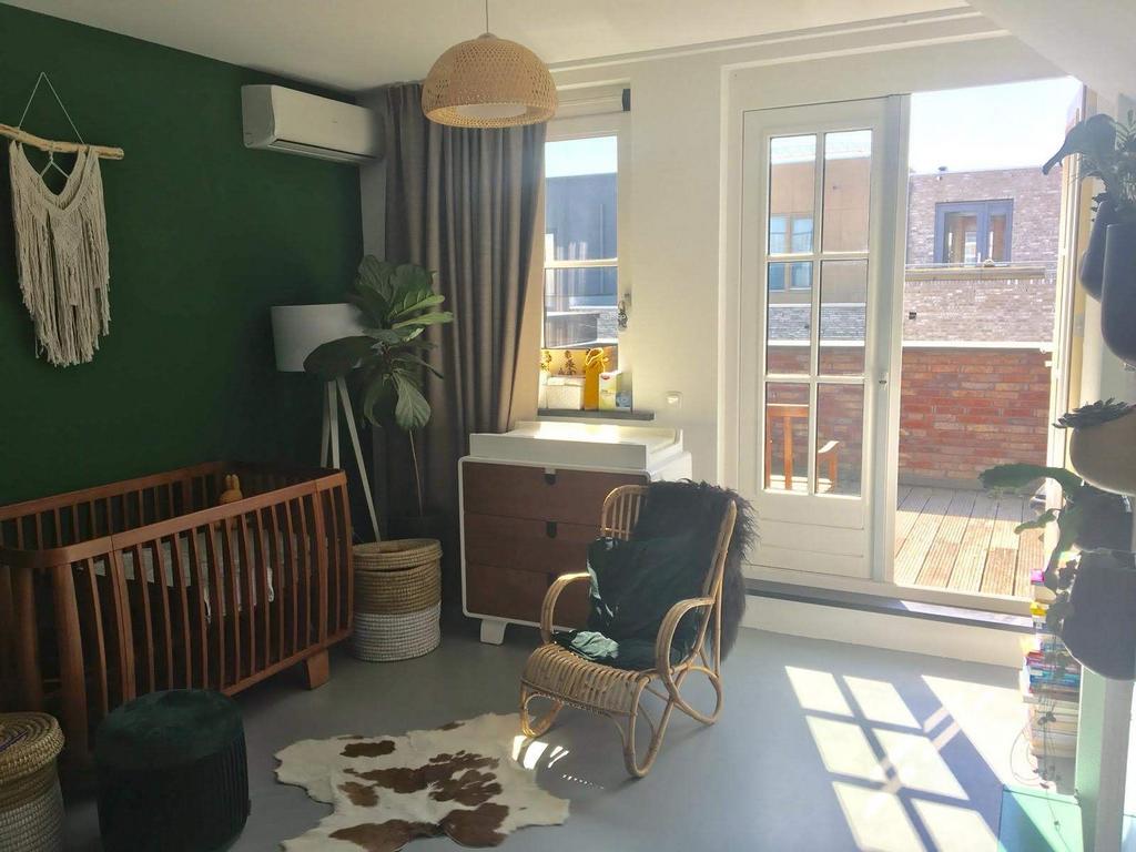 Bloom Baby Kinderbedje en Commode Set - Zo goed als nieuw, Ophalen, 50 tot 70 cm, 100 cm of meer, Zo goed als nieuw