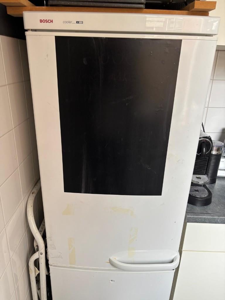 Koelkast en vriezer combinatie Bosch, Witgoed en Apparatuur, Koelkasten en IJskasten, Ophalen, Gebruikt, 200 liter of meer, Met aparte vriezer