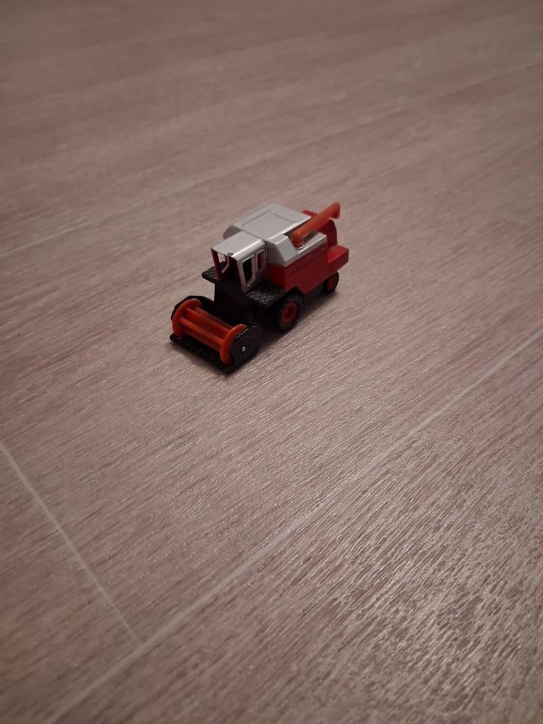 Siku Oogstmachine #1024 1:87, Ophalen of Verzenden, Gebruikt, Bus of Vrachtwagen, SIKU