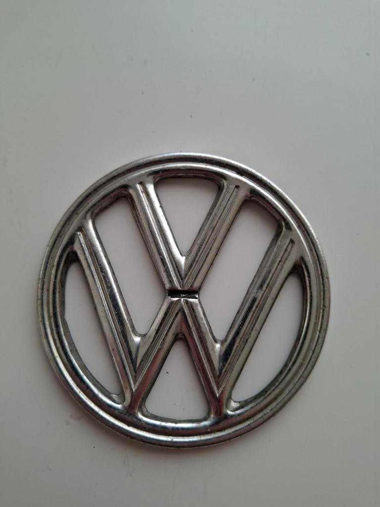 Oud VW Karmann Ghia logo metaal, Ophalen of Verzenden