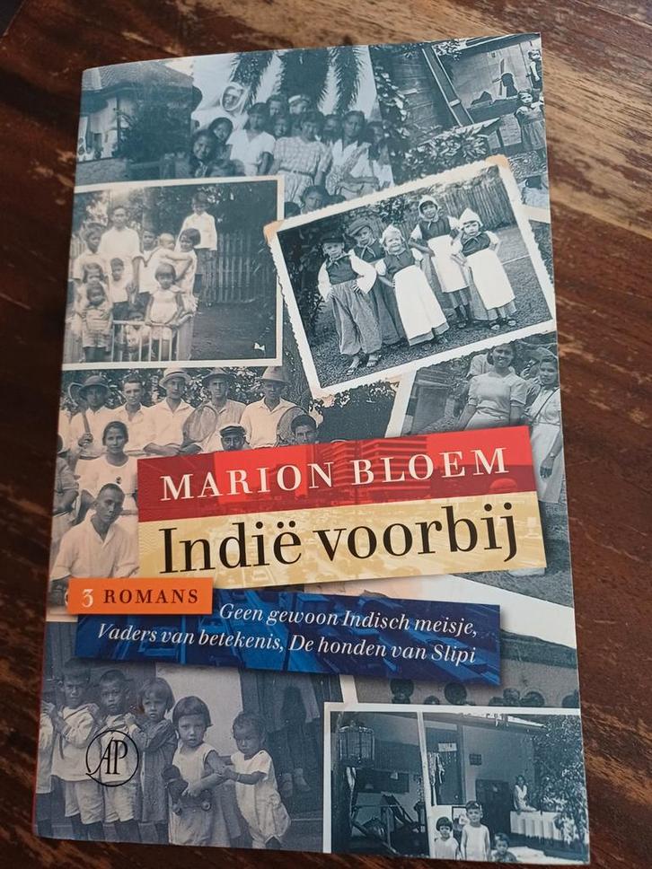 Indië voorbij - Marion Bloem (Gesigneerd), Boeken, Romans, Zo goed als nieuw, Nederland, Ophalen of Verzenden