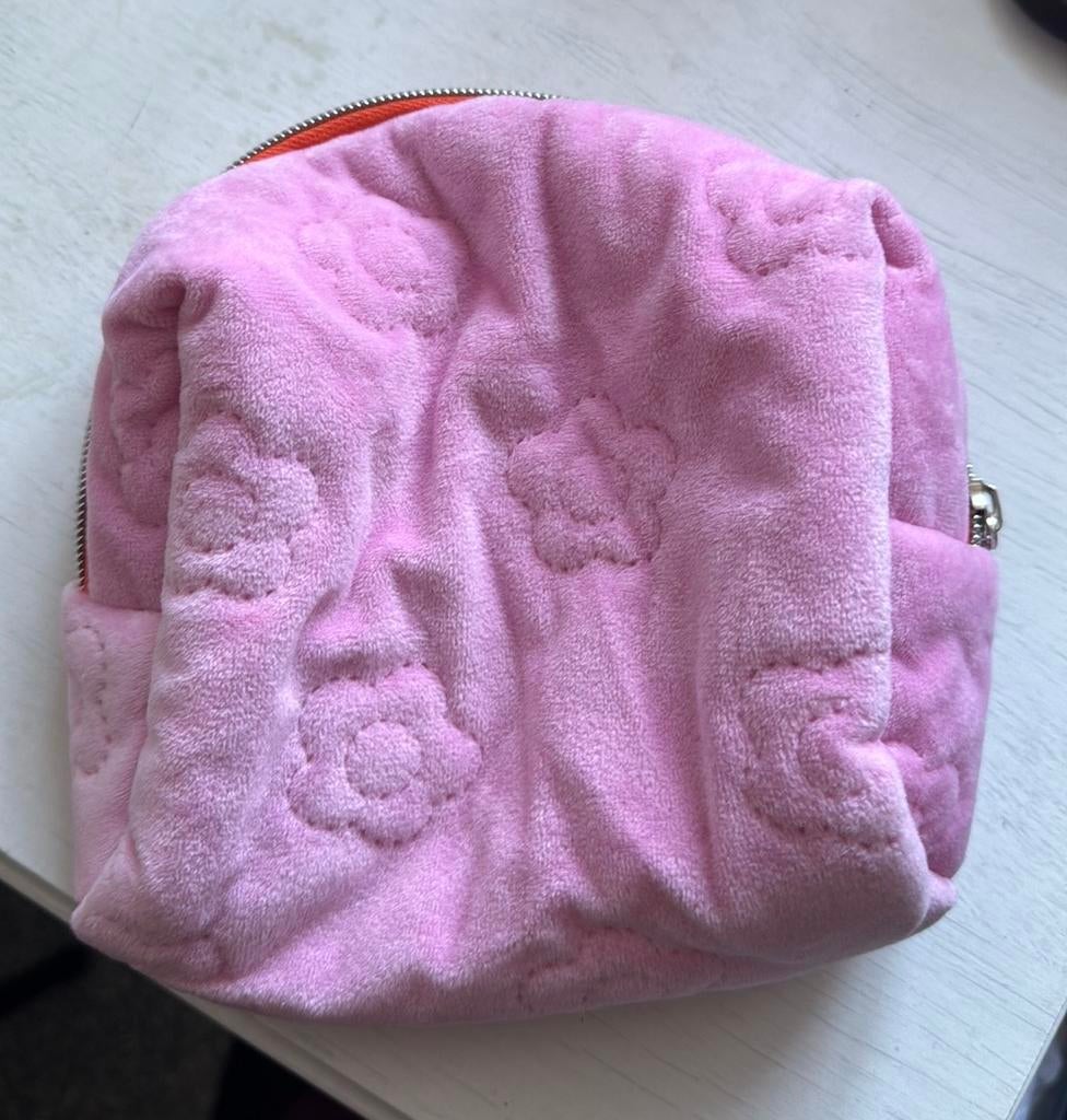 Make-Up tasje, Sieraden, Tassen en Uiterlijk, Uiterlijk | Cosmetica en Make-up, Ophalen, Zo goed als nieuw, Gehele gezicht