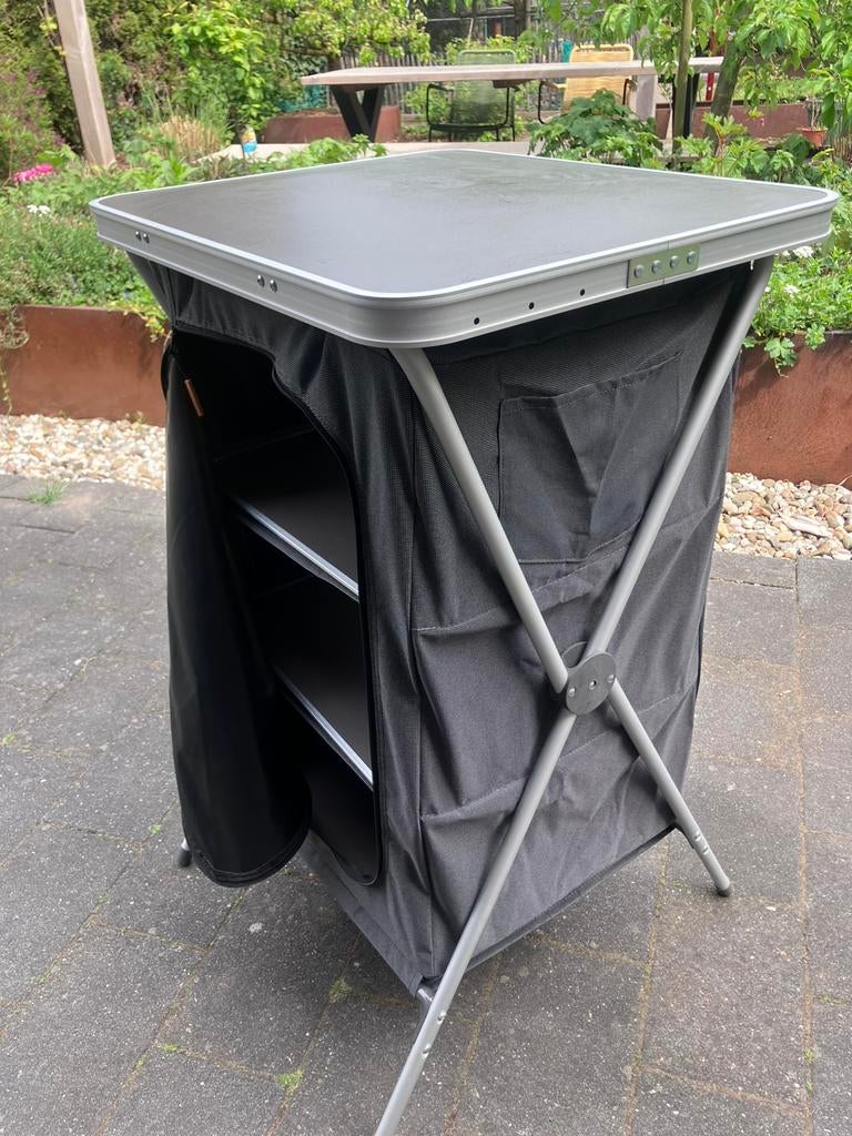 Handig en lichte kampeerkast, Ophalen, Zo goed als nieuw, Campingkast