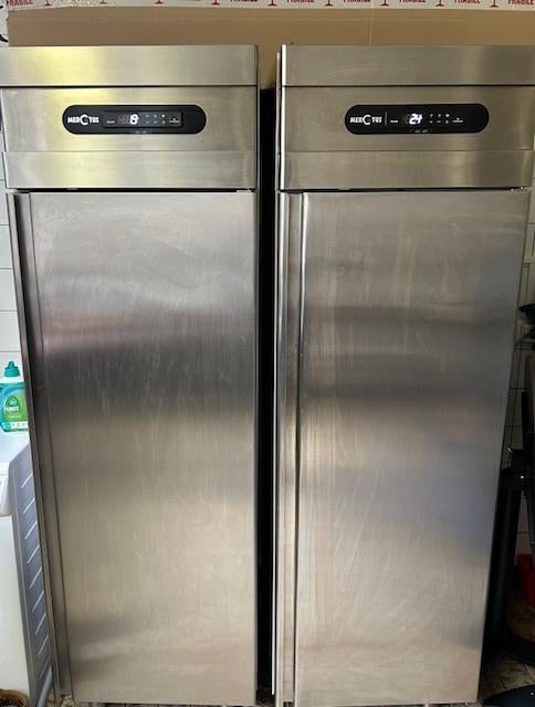 Proffesionele RVS horeca koelkasten | 2 stuks, Ophalen, 200 liter of meer, 60 cm of meer, 160 cm of meer