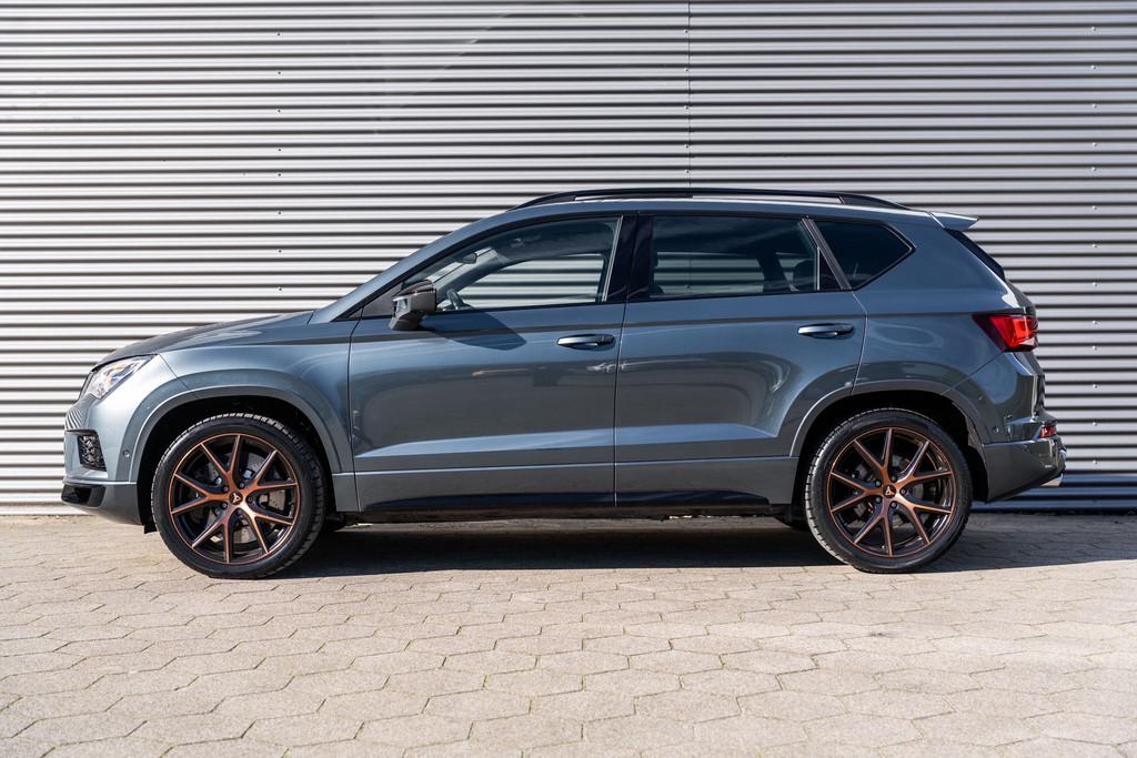 CUPRA Ateca 2.0 TSI 4DRIVE PANO BEATS BREMBO TREKHAAK 360CAM, Automaat, Gebruikt, Zwart, 1984 cc