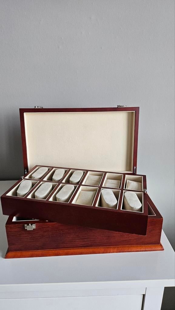 Luxe kersenkleur houten horlogedoos - Juwelier Ina int Hoog, Sieraden, Tassen en Uiterlijk, Overige Accessoires, Ophalen