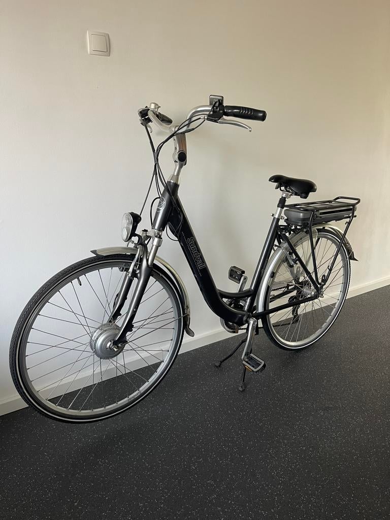 Sundvall E-bike Damesfiets elektrische fiets stadsfiets, Ophalen, Zo goed als nieuw
