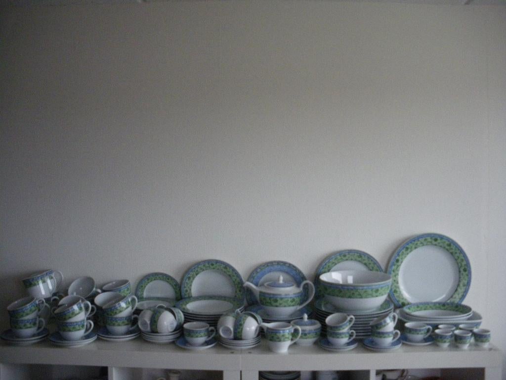Wedgwood Home Watercolour servies, Huis en Inrichting, Keuken | Servies, Ophalen of Verzenden, Zo goed als nieuw, Bord(en), Wedgwood