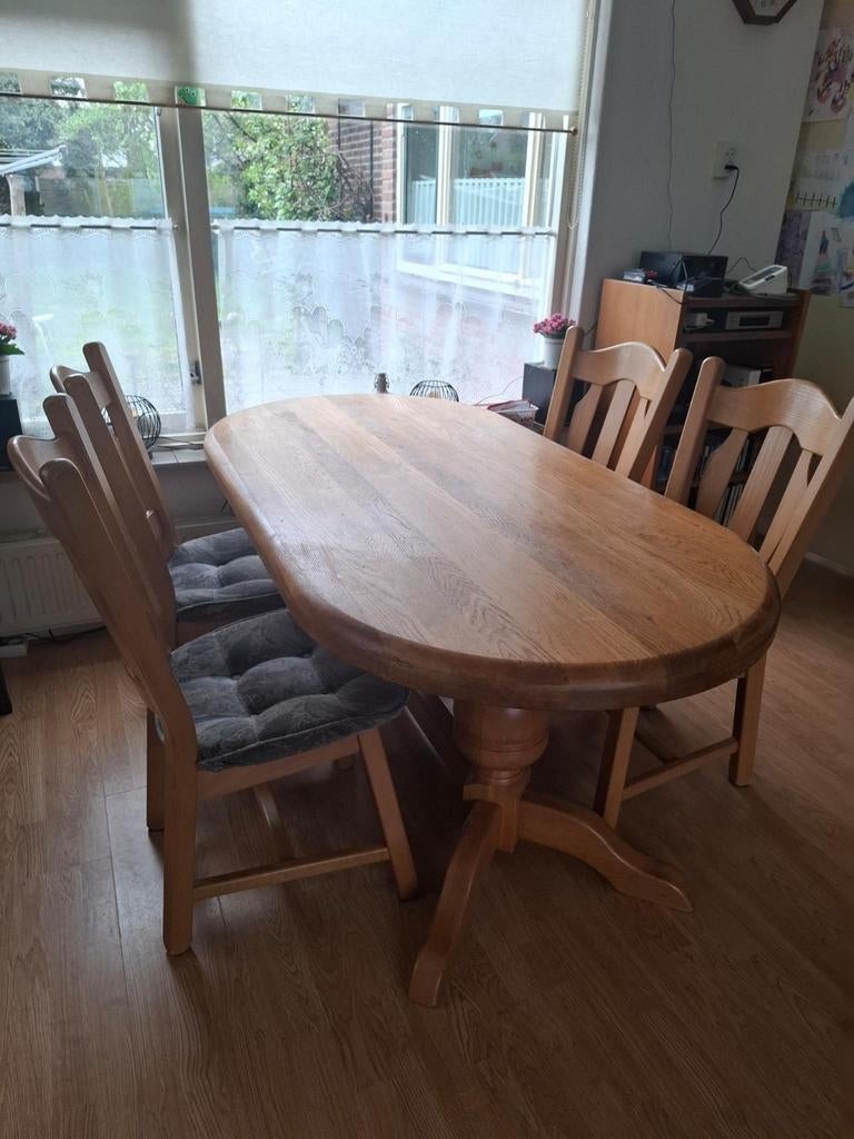 Massief eiken eethoek, Ophalen, Zo goed als nieuw