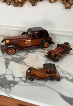 3 Houten, handgemaakte oude autos, oldtimer. Miniatuur, hout, Ophalen of Verzenden