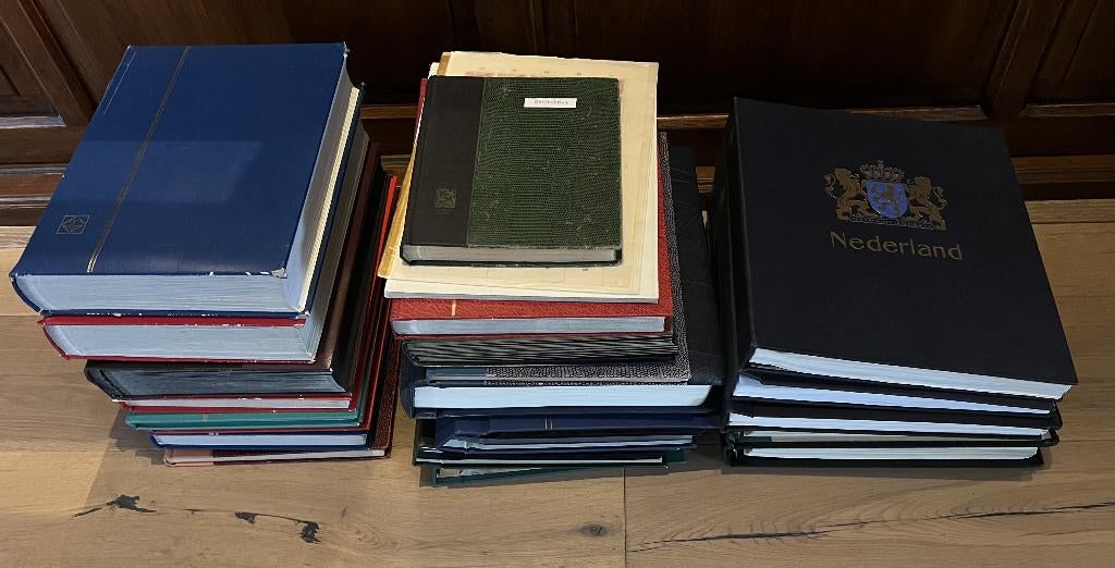 Nederland grote partij verzamelingen en voorraadboeken 1 - 3, Postzegels en Munten, Ophalen of Verzenden, Nederland