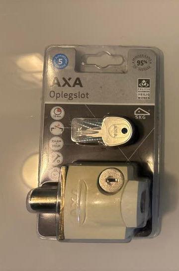 1 AXA oplegslot nieuw in verpakking, Ophalen of Verzenden, Nieuw, Overige materialen, Slot