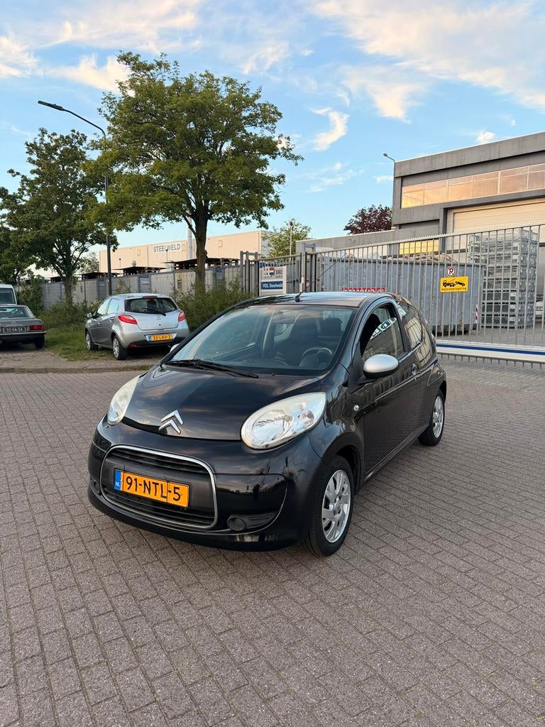 Citroën C1 1.0 3-DRS 2010, Voorwielaandrijving, Stof, Zwart, 4 cilinders