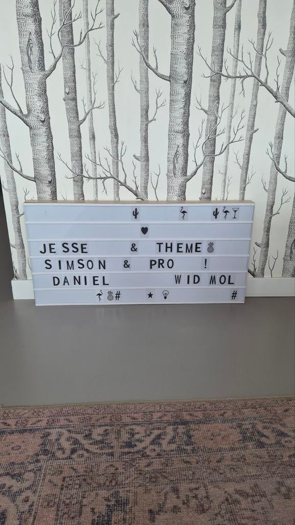 Lichtgevende letterbak met extra letters, Ophalen, Zo goed als nieuw