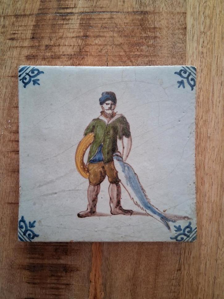 Antieke Delfts Blauwe Tegel met Visser en Vis, Antiek en Kunst, Antiek | Wandborden en Tegels, Ophalen of Verzenden