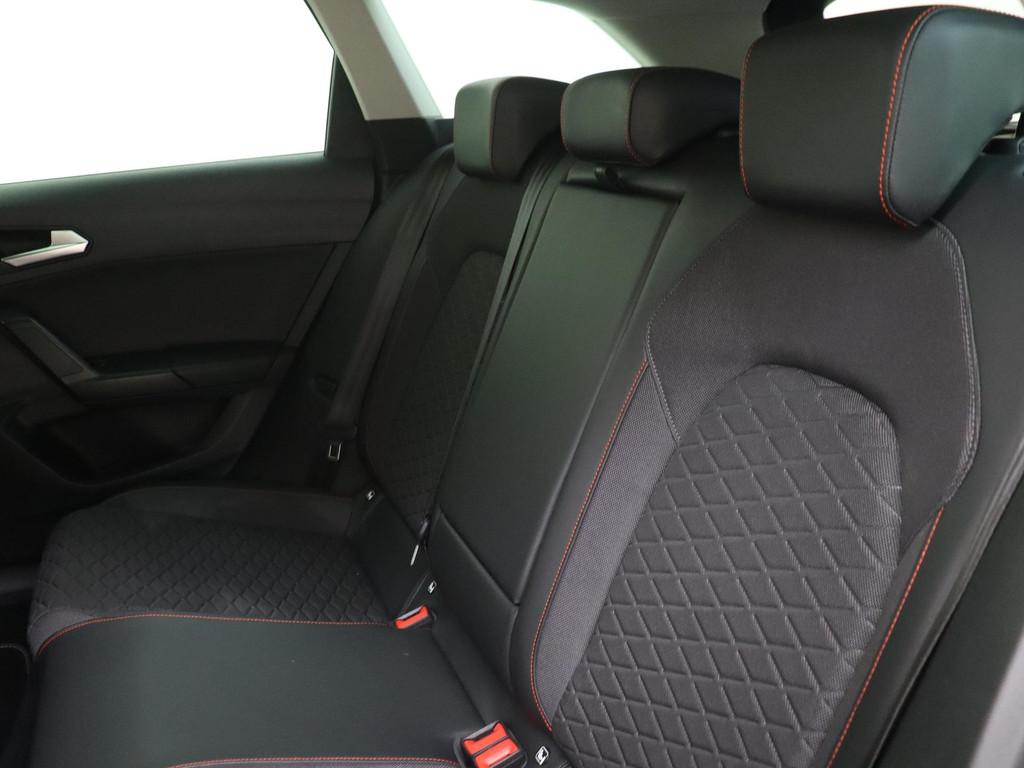 Mercedes-Benz E-klasse Coupé 200 AMG Line Panoramadak /Wide, Auto's, Mercedes-Benz, Automaat, Euro 6, 4 cilinders, Leder