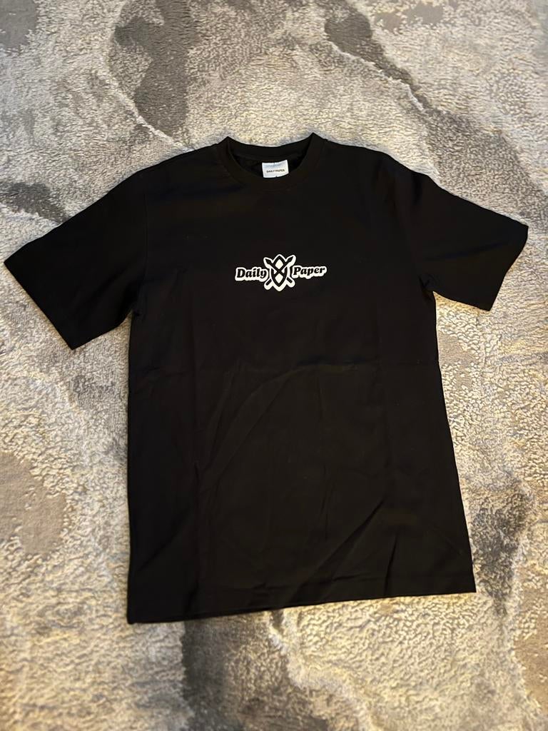 Daily Paper T-shirt (maat S), Ophalen, Zo goed als nieuw, Maat 46 (S) of kleiner, Zwart