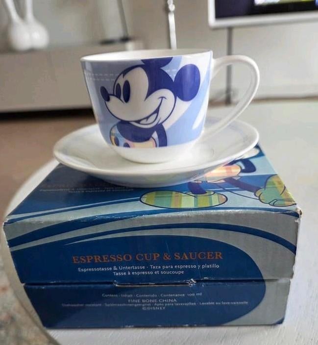 Espresso kop en schotel Micky Mouse Disney - Fine Bone China, Ophalen of Verzenden, Mickey Mouse, Zo goed als nieuw, Servies